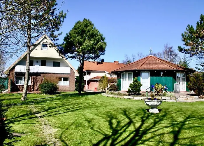 Pavillon In Stinteck/Westerdeichstrich Bei Buesum