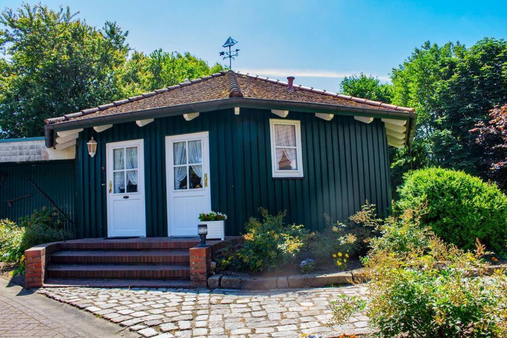 Pavillon In Stinteck/westerdeichstrich Bei Buesum Apartment Westerdeichstrich